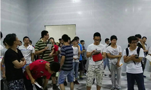图片关键词